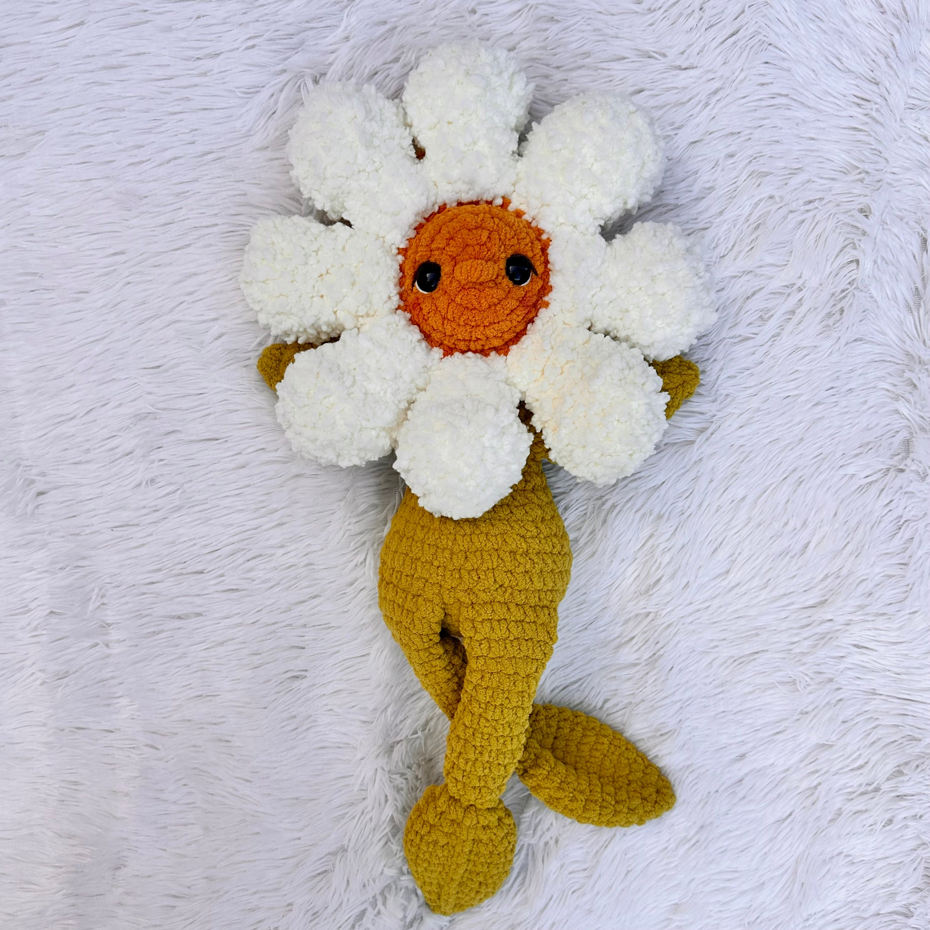 Dolly Daisy Plushie | Crocheted Stuffie | Whimsical | Flower | Floral