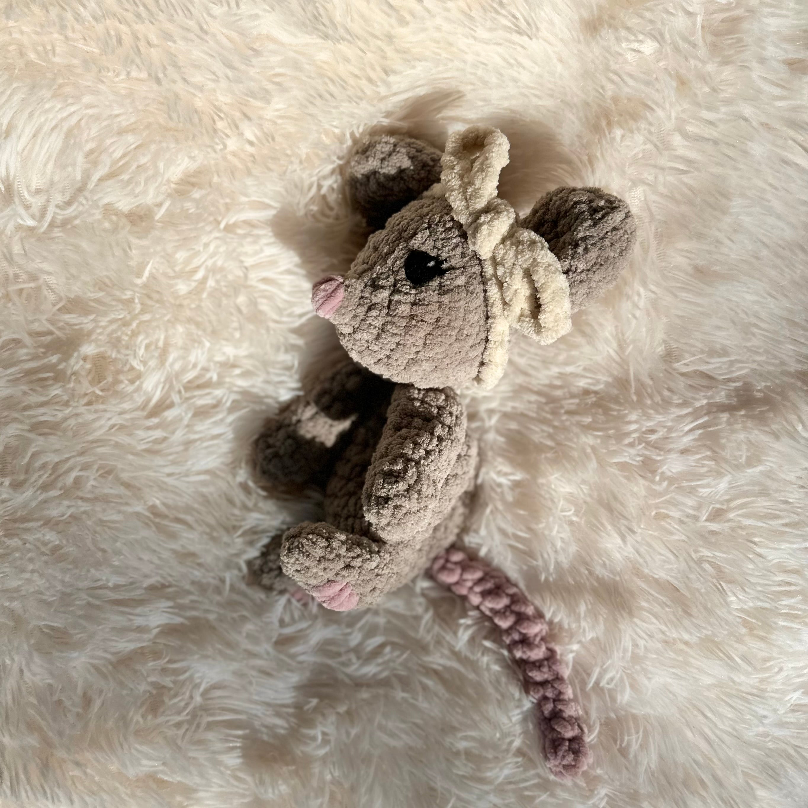 Mouse Snuggler | Plushie