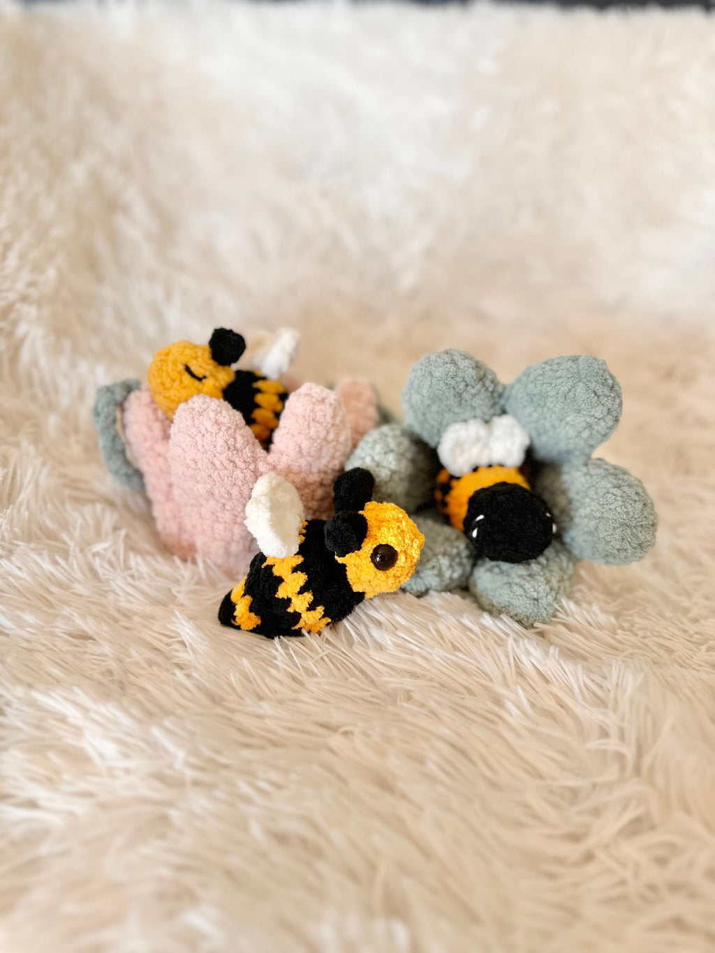 Blossom The Bee and Flower Crochet Pattern | Amigurumi Bee And Flower Pattern
