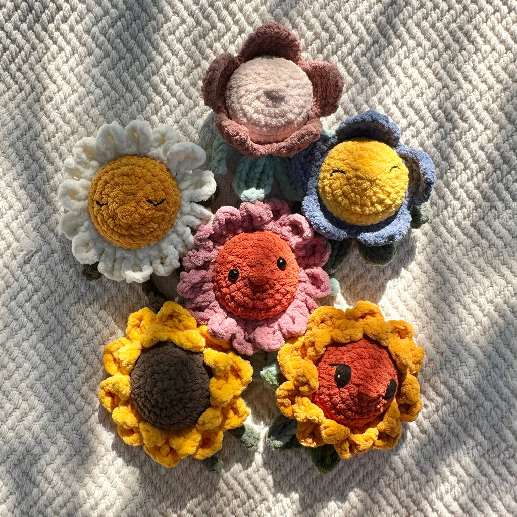 Bloom Babes Mod- 3 Patterns- Daisy, Forget-Me-Not, Sunflower | Flower Mod for Mini Raya Sunshine | Amigurumi Whimsical Crochet Pattern