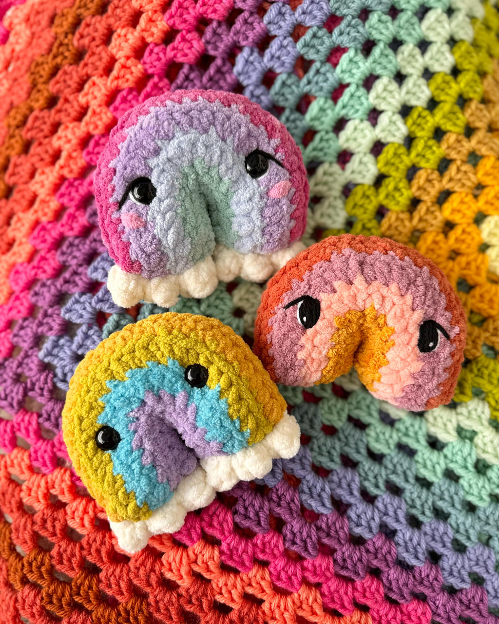 Mini Raina Crochet Pattern | Rainbow Friend | Amigurumi Rainbow Pattern